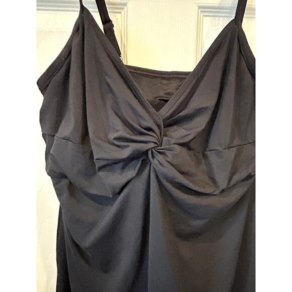 Land’s End One Piece Swimsuit Dress 16 Petite Black Twisted Padded Beach Summer - Picture 4 of 9